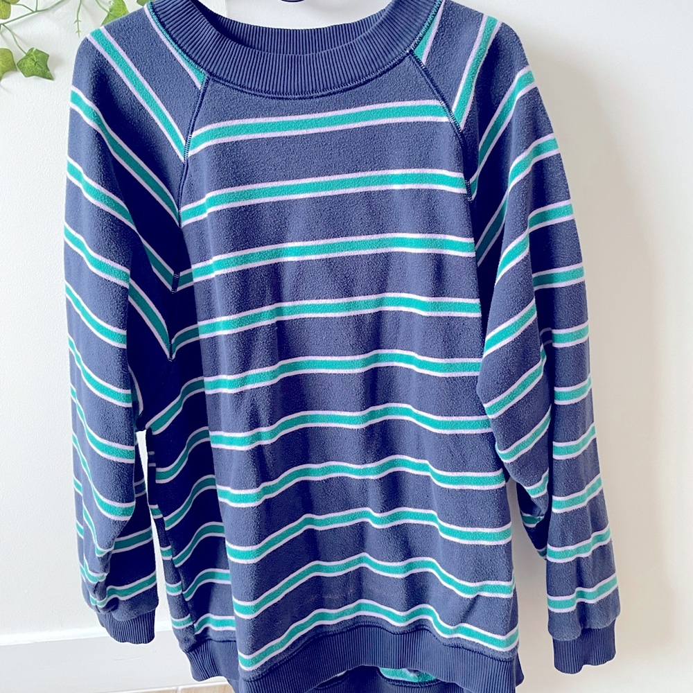 Oversized American eagle pullover